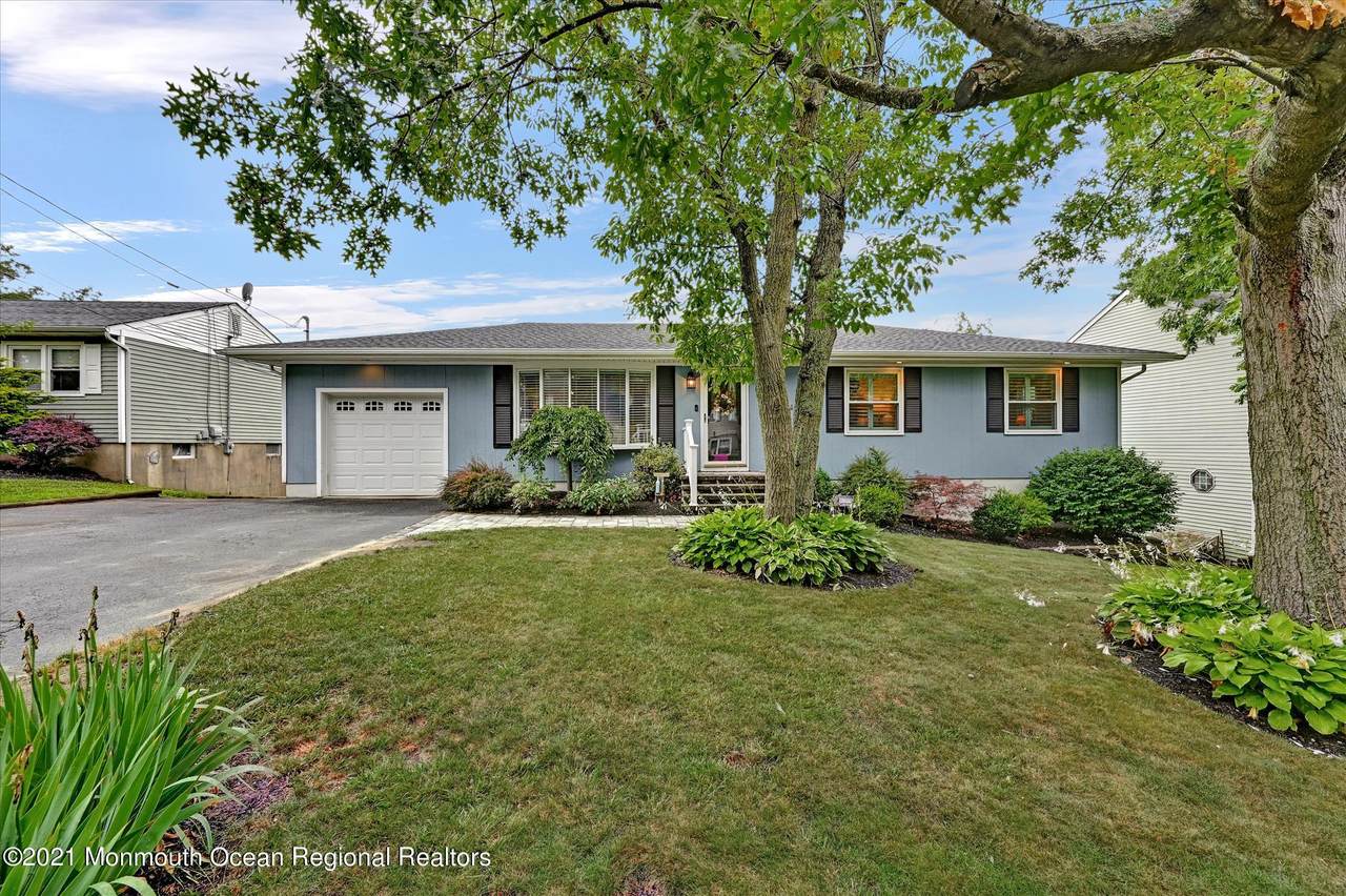 287 19th Avenue - Photo 1