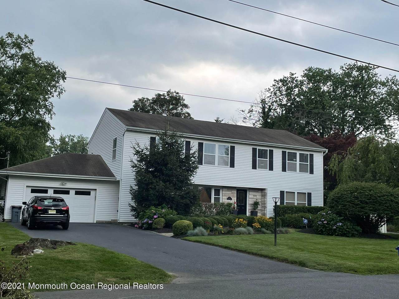 44 Mount Drive - Photo 1