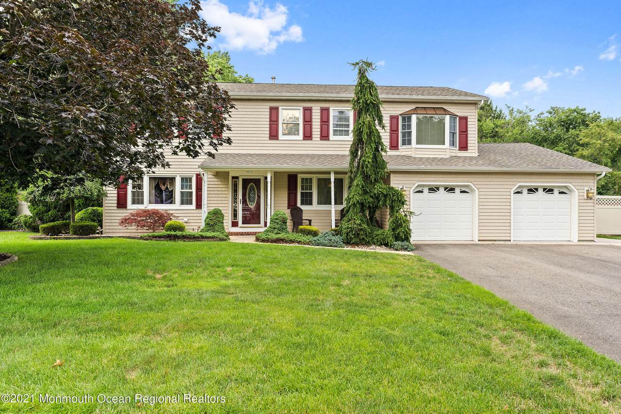 402 Marc Drive - Photo 1
