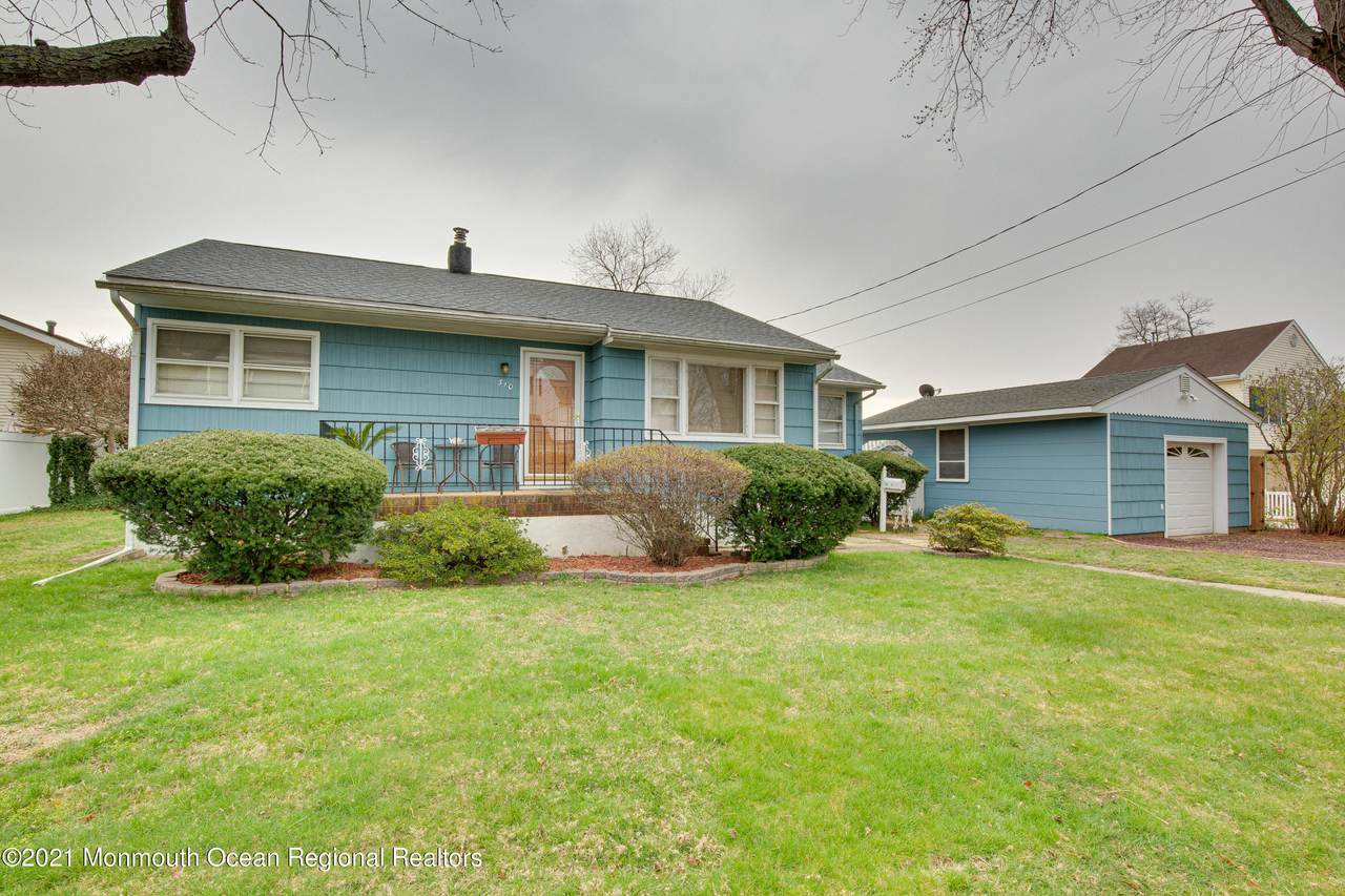 310 Cooks Lane - Photo 1