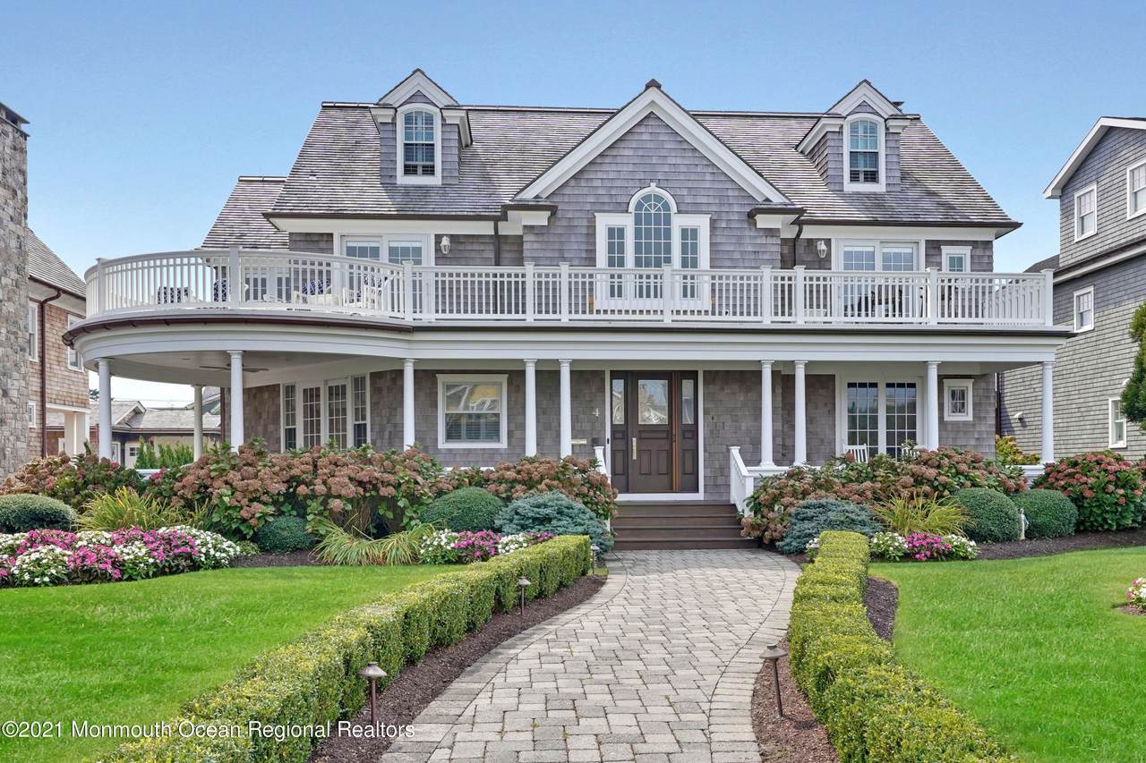 4 Brooklyn Boulevard - Photo 1