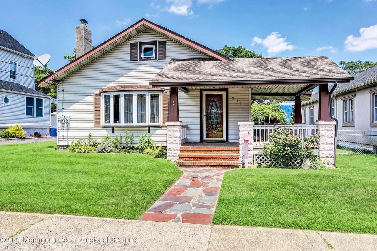 215 Cleveland Avenue - Photo 1