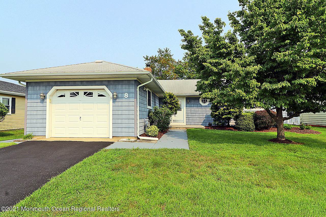 8 Seville Place - Photo 1