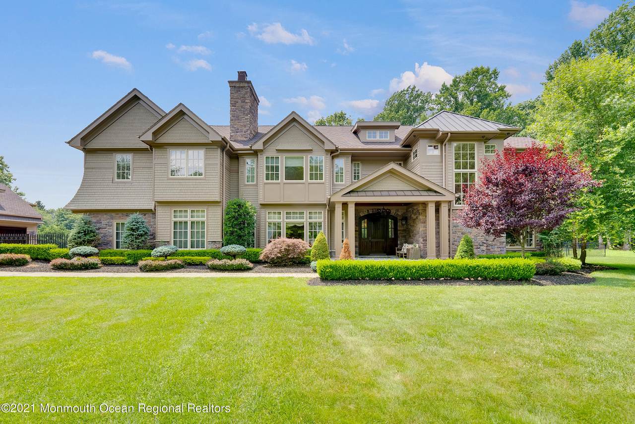 23 Pilgrim Way - Photo 1
