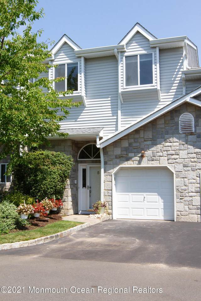 5 Catherine Court - Photo 1
