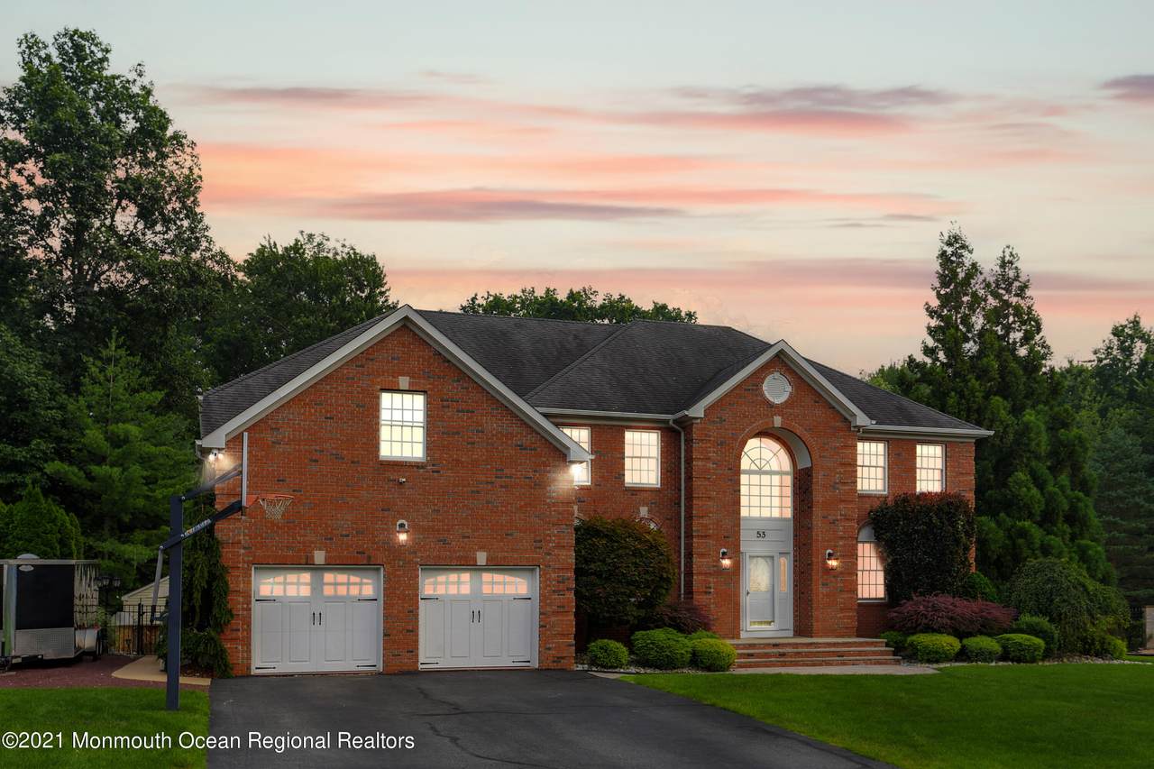 53 Deanna Drive - Photo 1