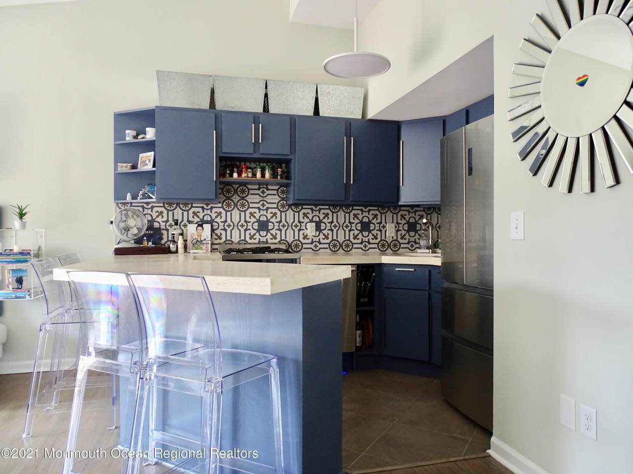 307 4th Avenue - Photo 1