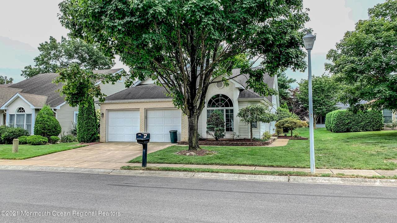 1621 Goldspire Road - Photo 1