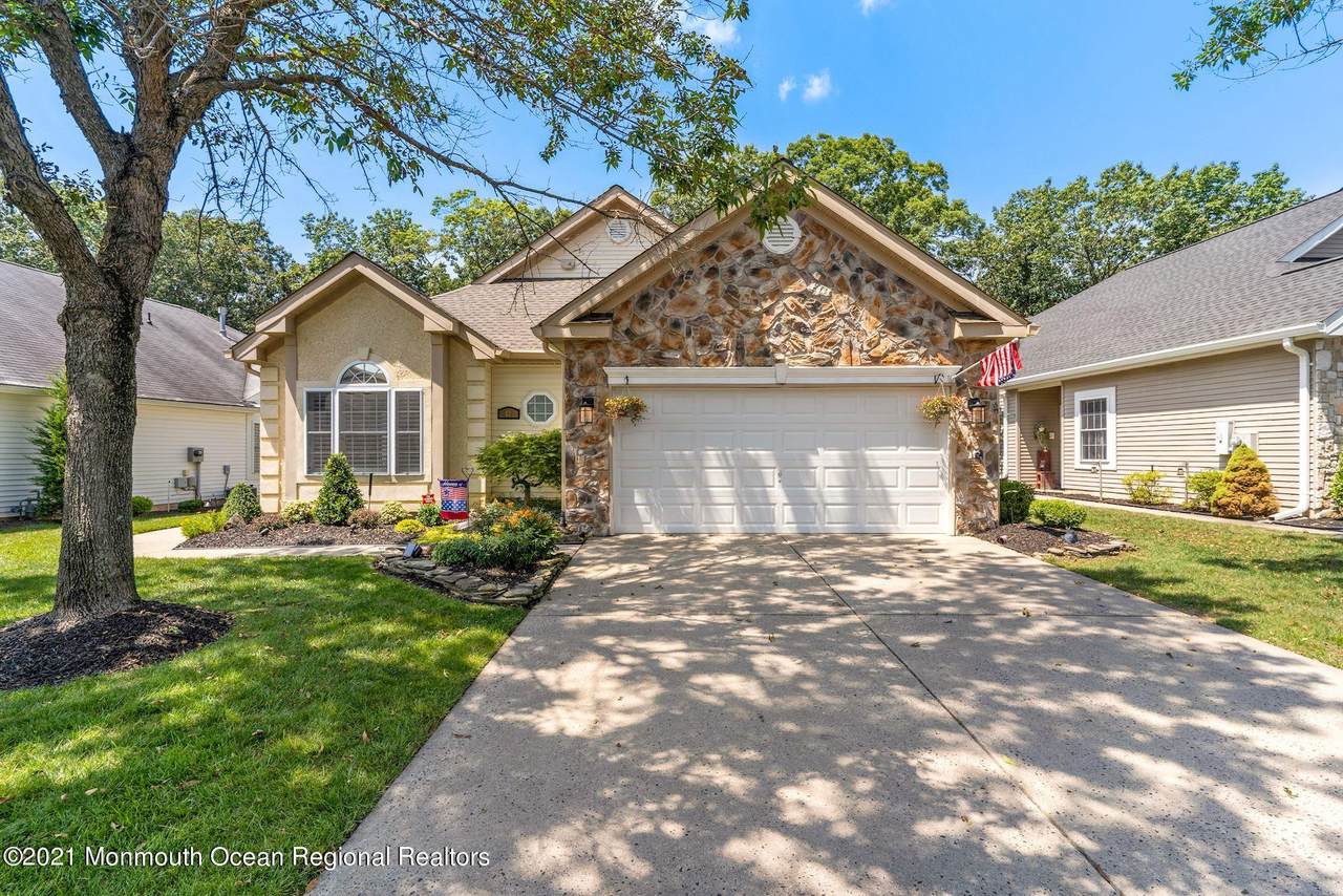 62 Merion Lane - Photo 1