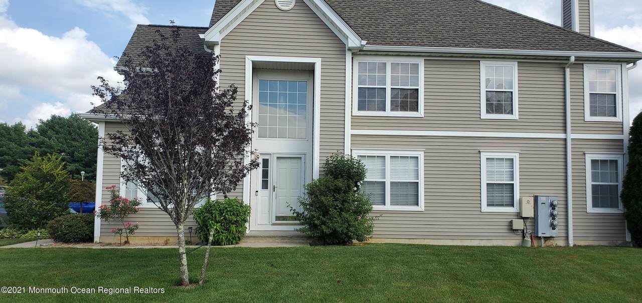 5401 Belmont Court - Photo 1