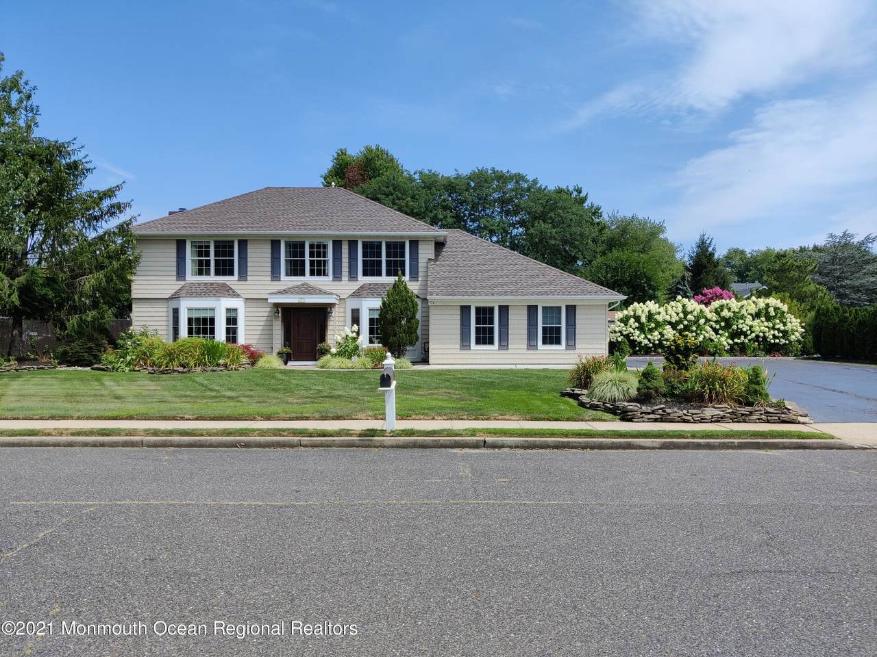 80 Forest Street - Photo 1