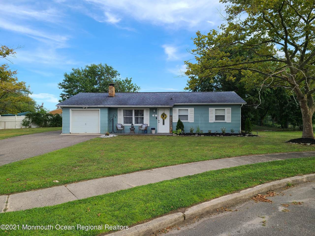 11 Tulsa Drive - Photo 1