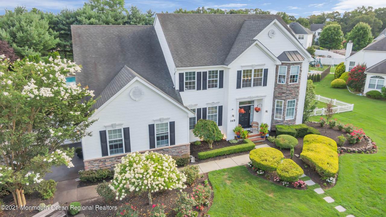 149 Newington Lane - Photo 1