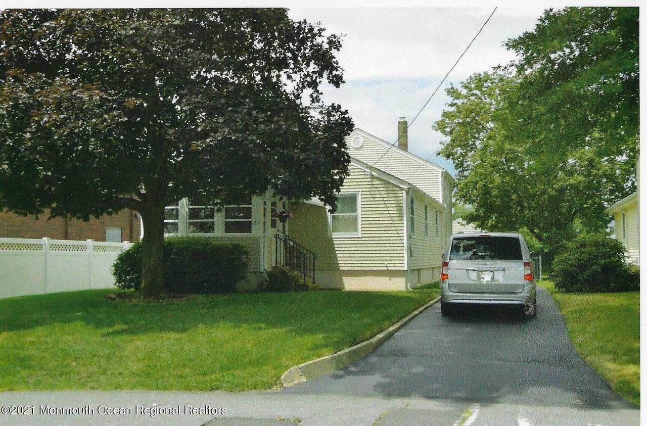 81 Curtis Place - Photo 1