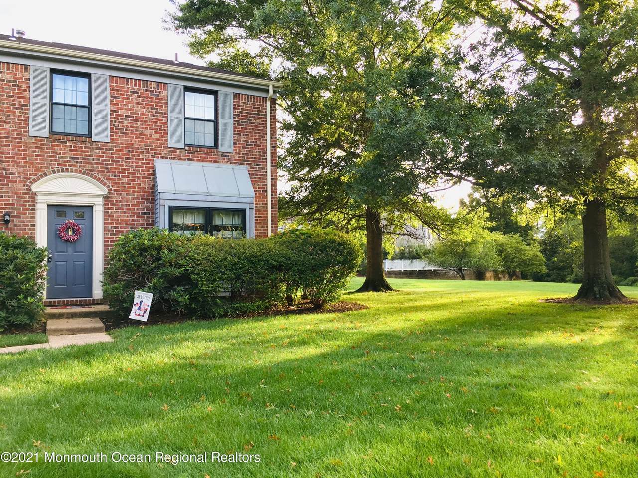 72 Pear Tree Lane - Photo 1