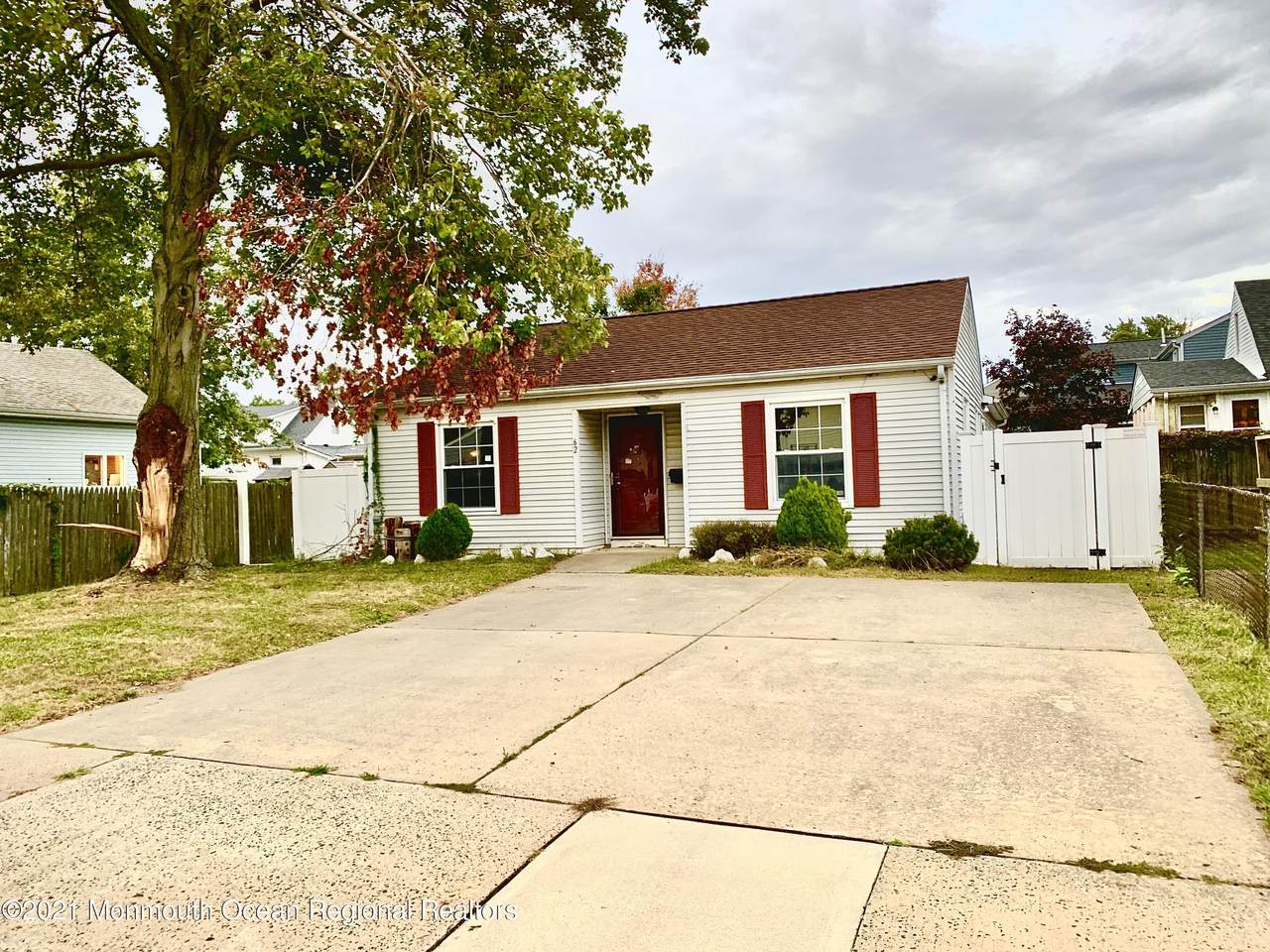 62 Ramsey Avenue - Photo 1