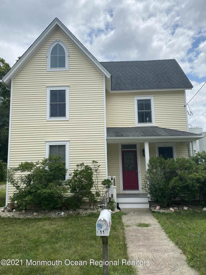 11 Letts Avenue - Photo 1