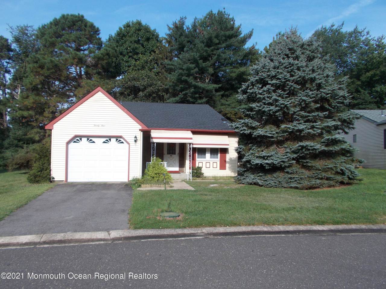 24 Auburn Street - Photo 1