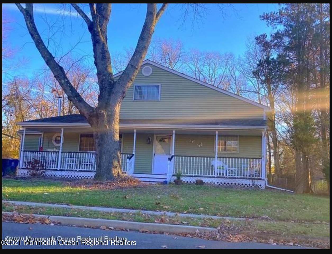 42 Lockwood Avenue - Photo 1