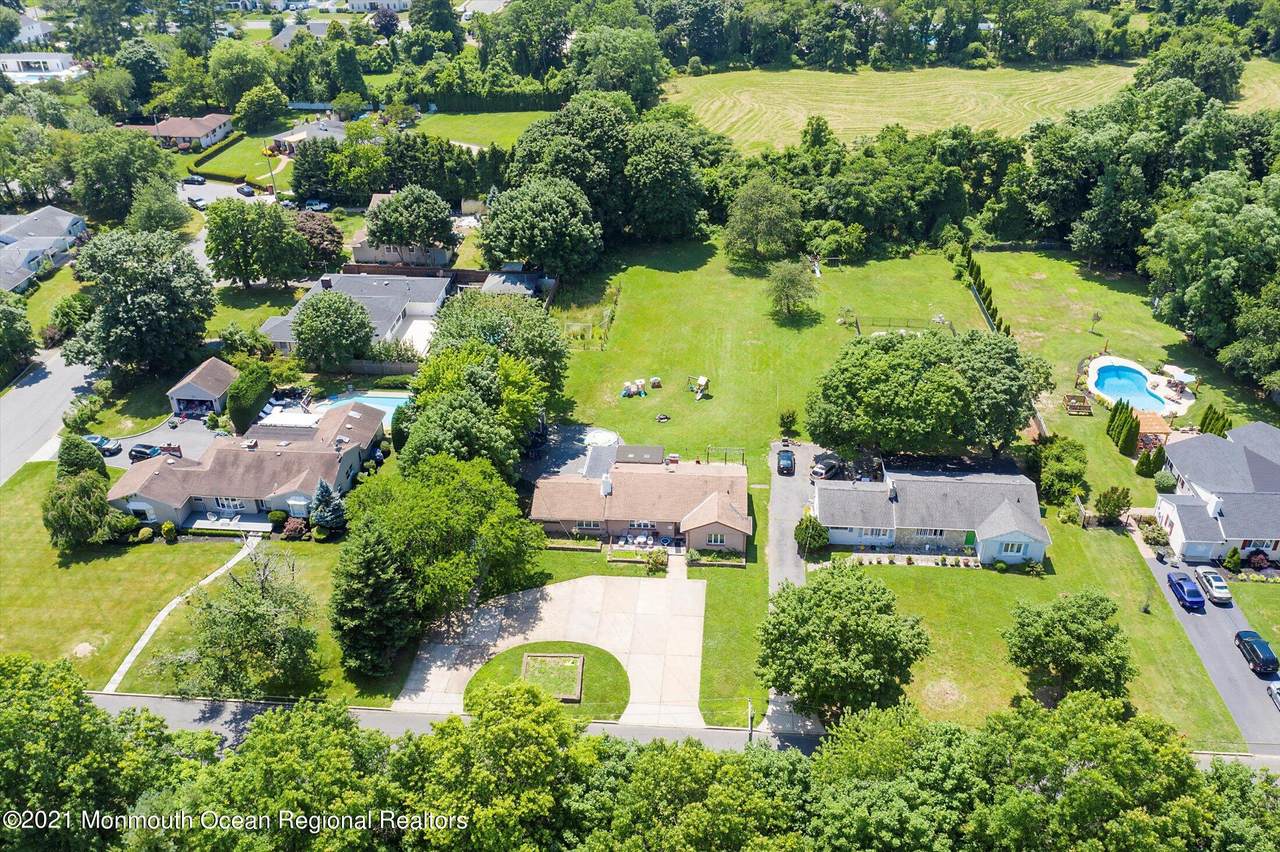87 Larchwood Avenue - Photo 1
