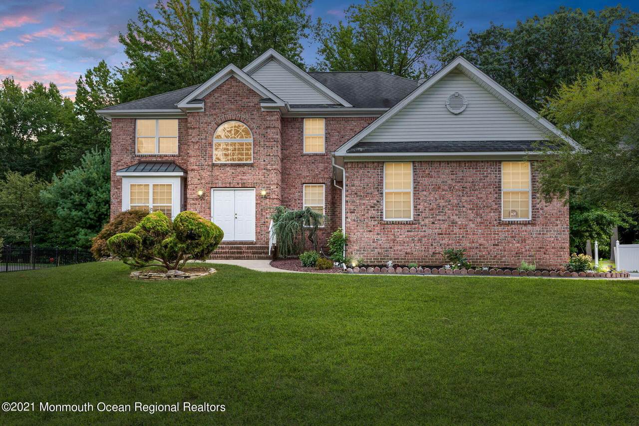 3 Plum Lane - Photo 1