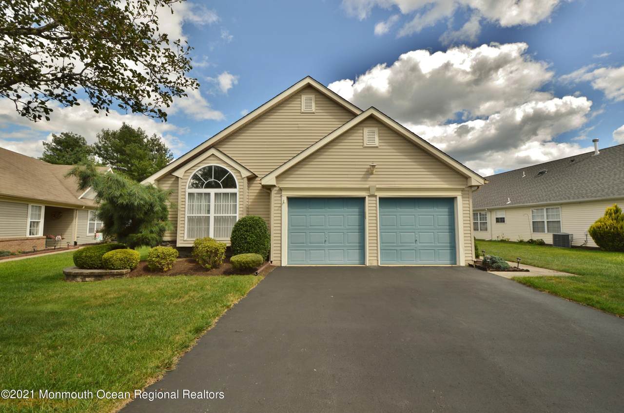 2725 Brookdale Court - Photo 1