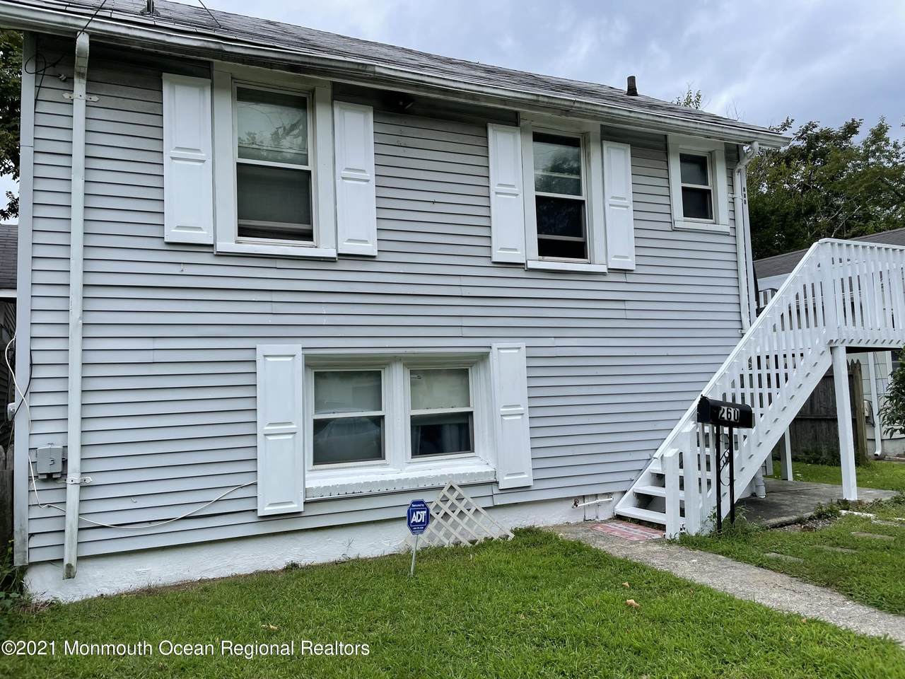 260 Clifton Avenue - Photo 1