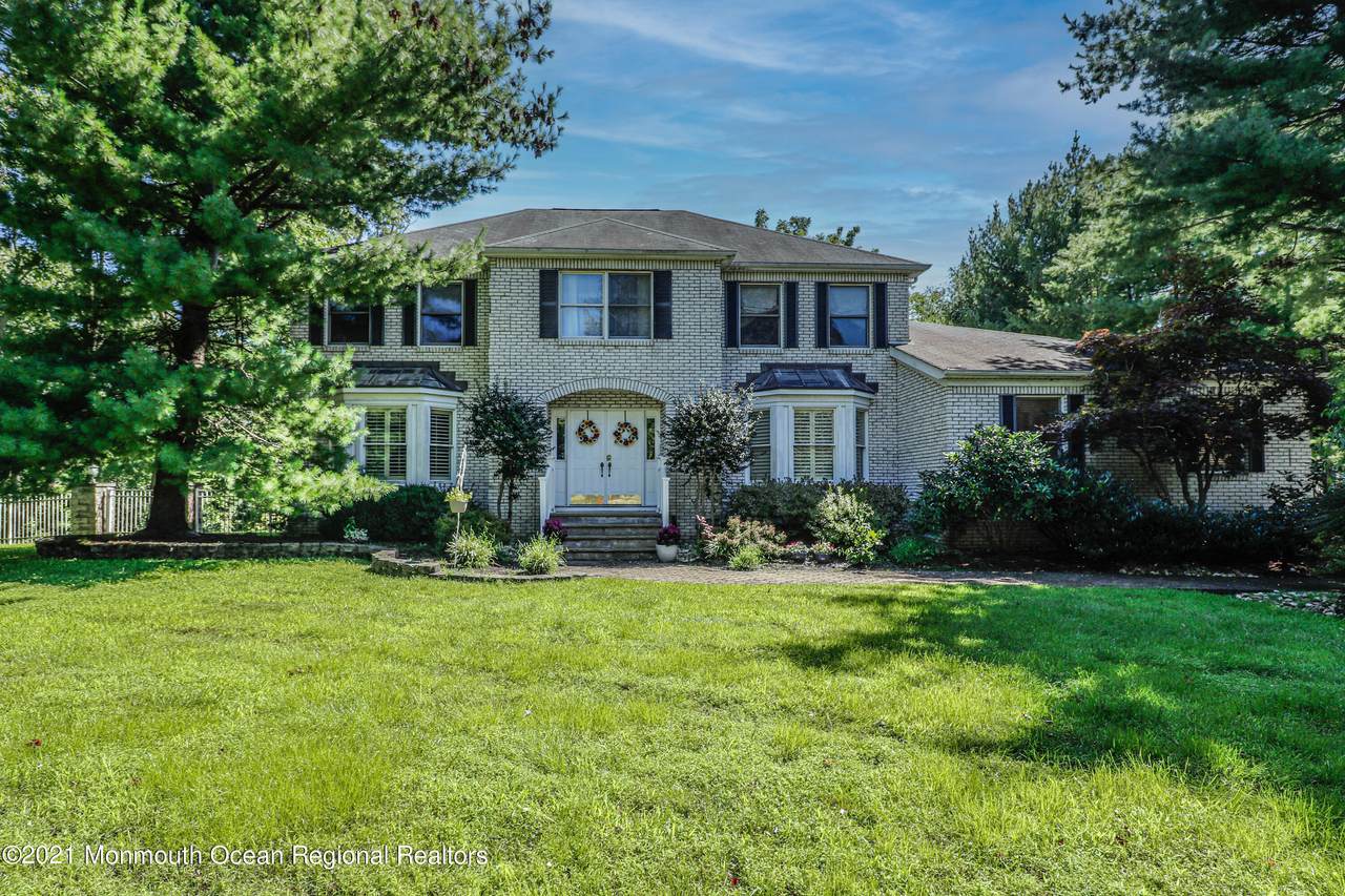 2 Tanglewood Place - Photo 1