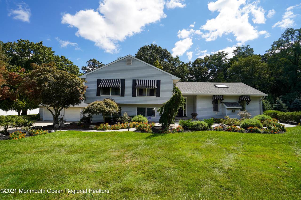 2114 Crystal Brook Drive - Photo 1
