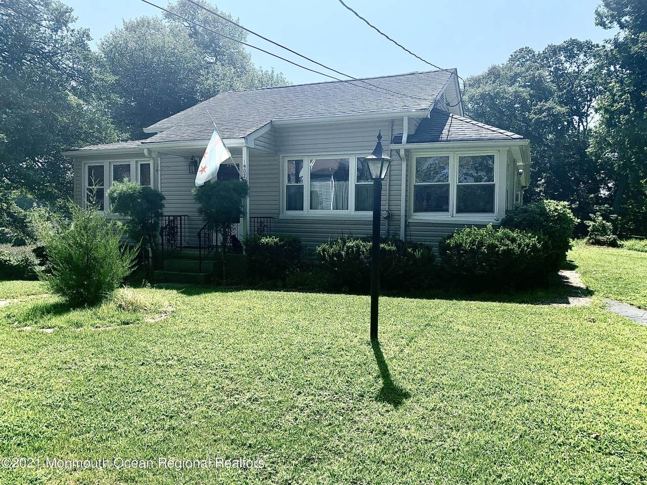 1902 Dolphin Drive - Photo 1