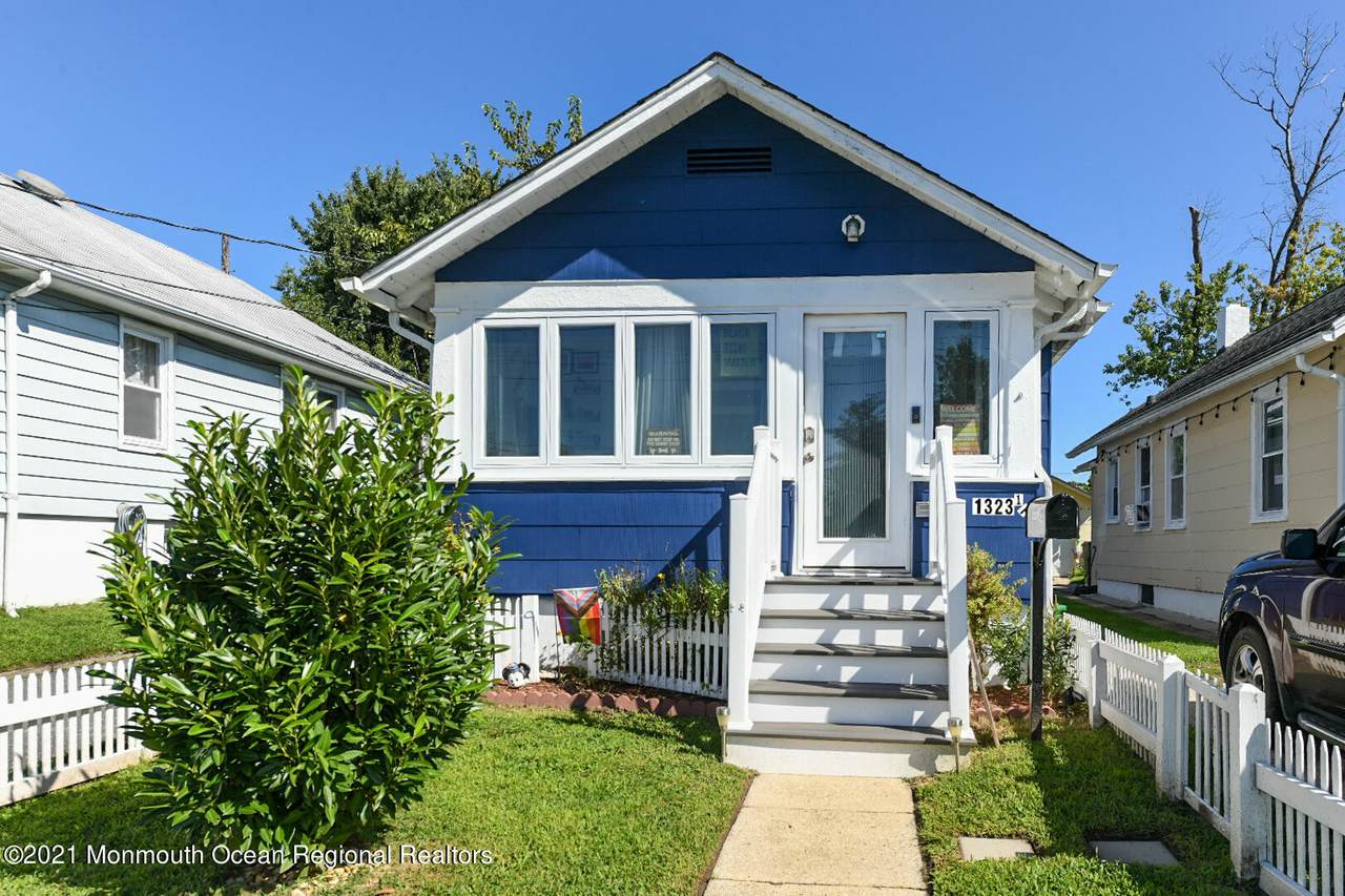 1323 9th Avenue - Photo 1