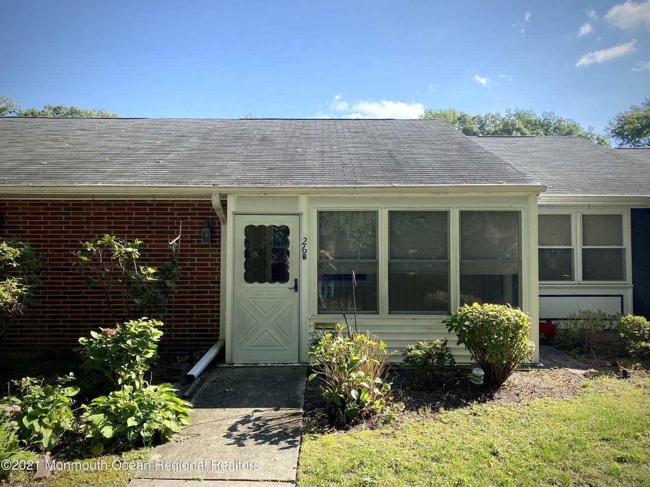 26B Buckingham Drive - Photo 1