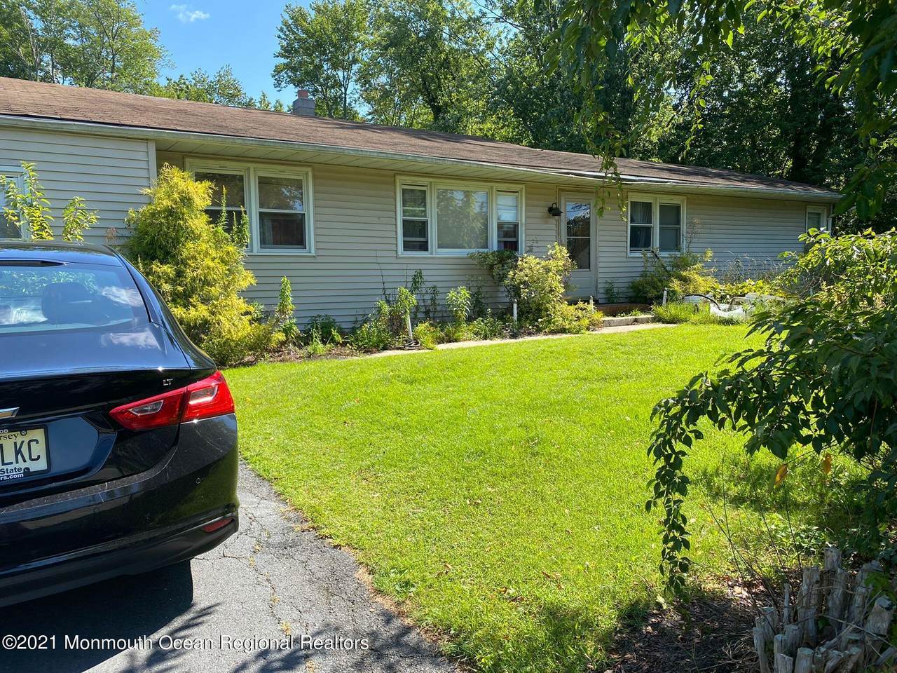 23 Carol Lane - Photo 1
