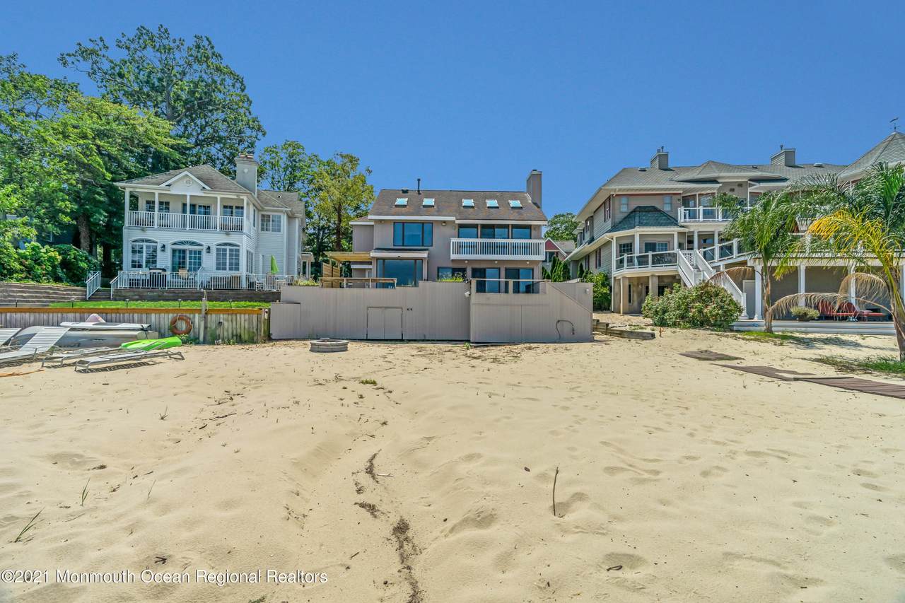 90 Eagle Court - Photo 1