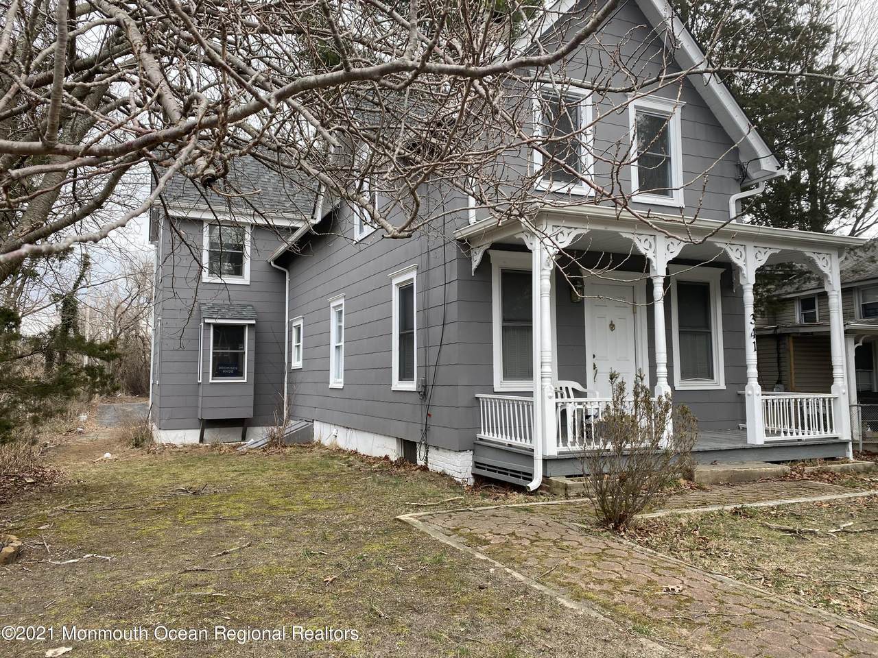 341 Park Avenue - Photo 1