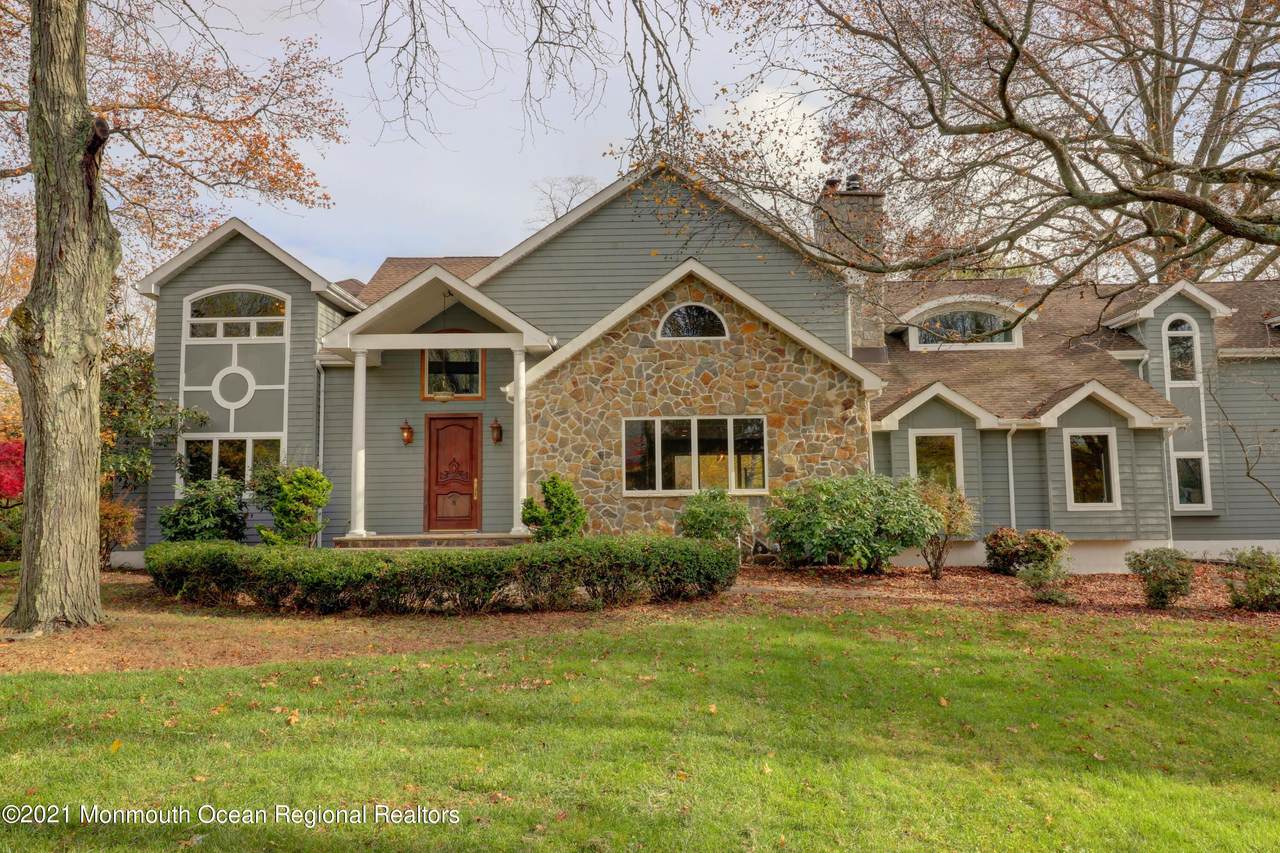 67 Bellevue Avenue - Photo 1