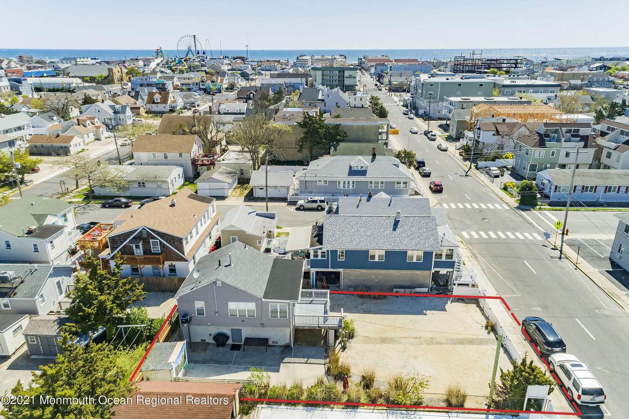 306 Sumner Avenue - Photo 1