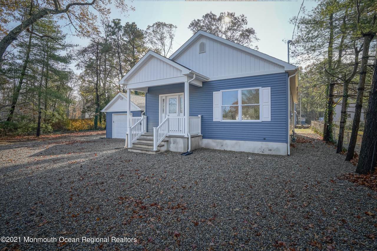 608 Narragansette Avenue - Photo 1