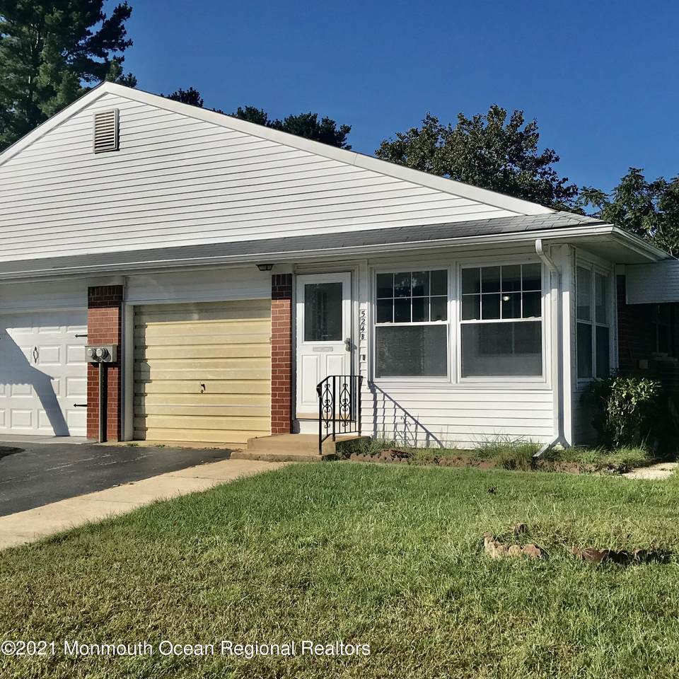 524-B Lilac Lane - Photo 1