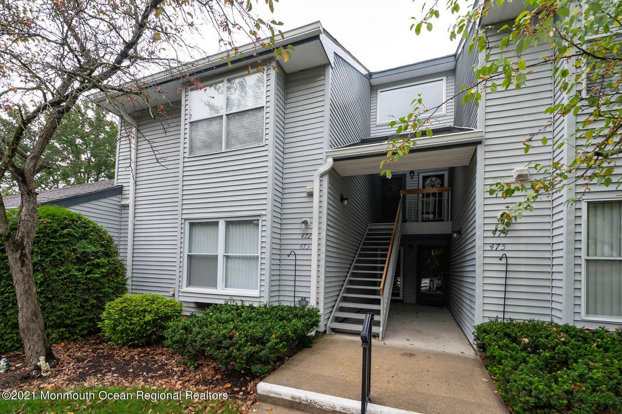 472 Bayberry Court - Photo 1