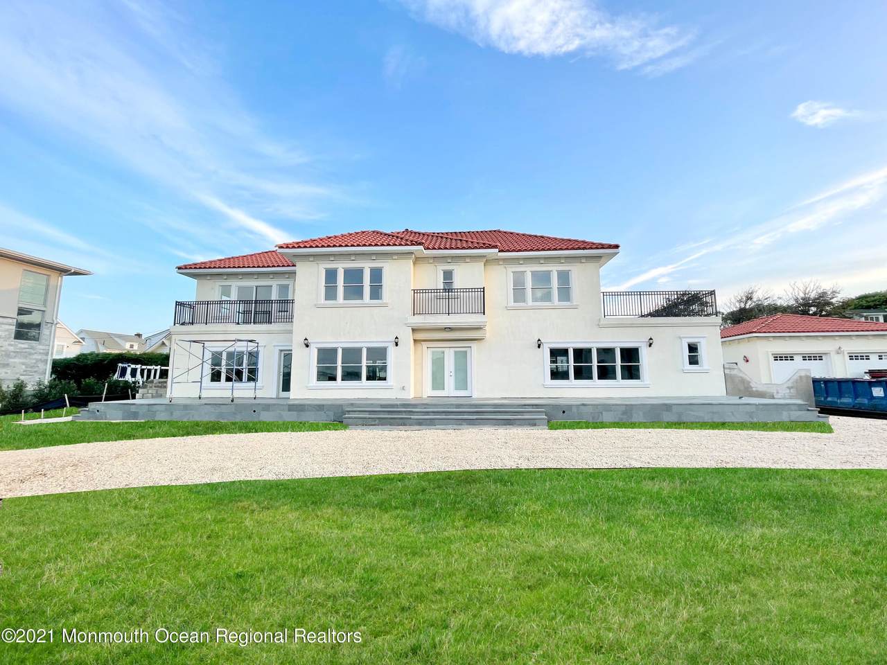 1 Private Drive - Photo 1