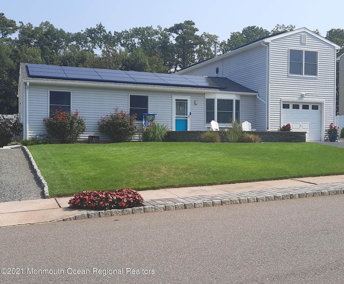 28 Avalon Avenue - Photo 1
