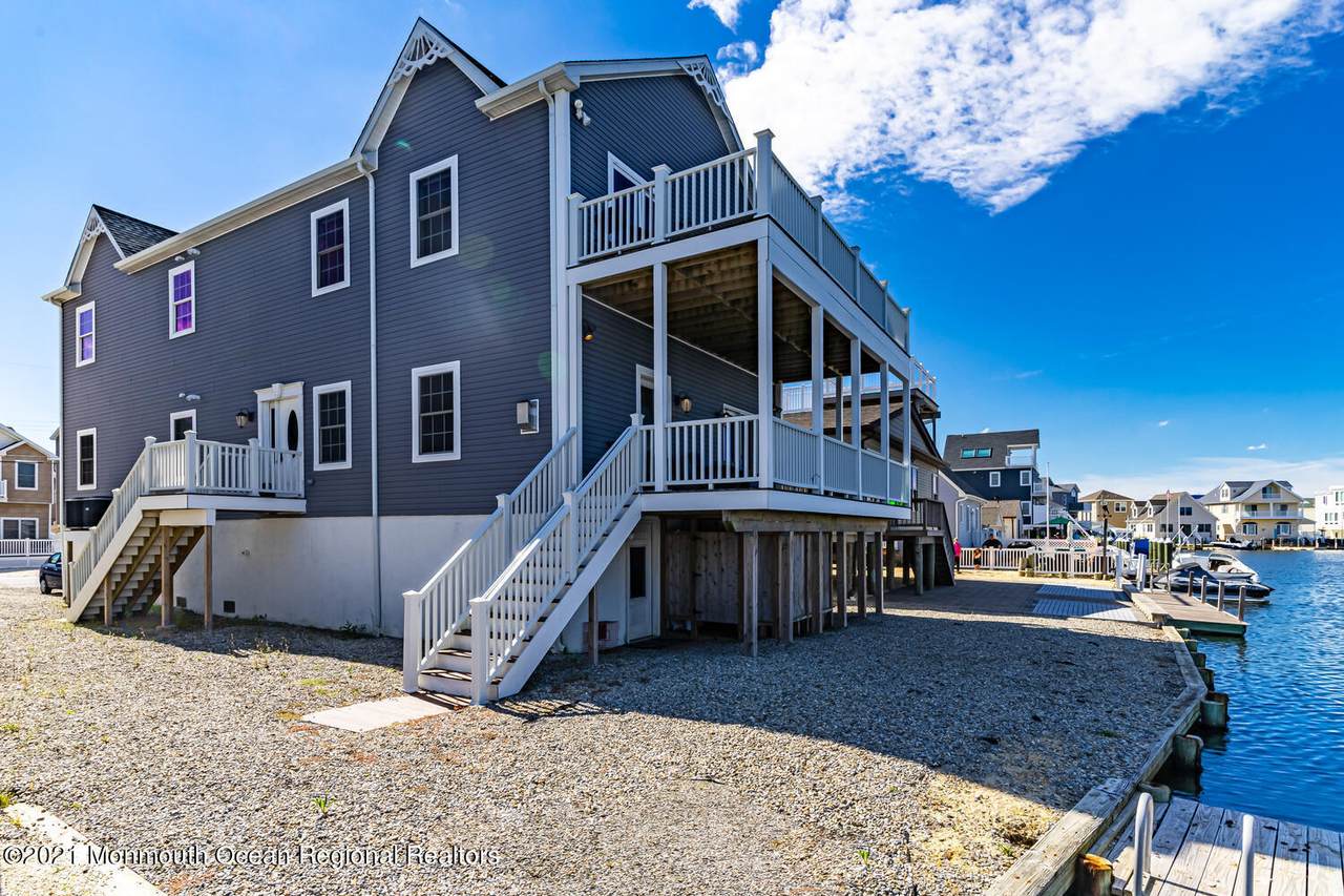 414 Coolidge Avenue - Photo 1