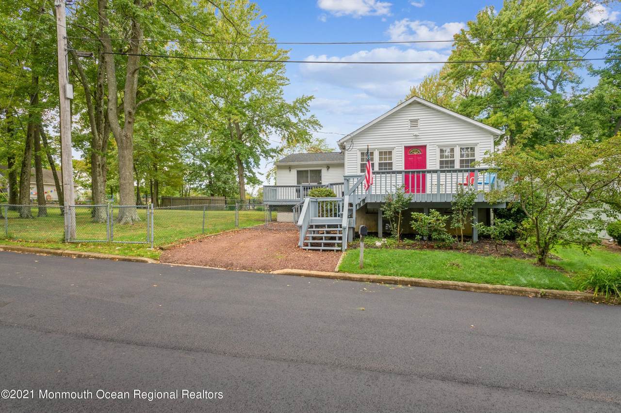 108 Elmwood Avenue - Photo 1