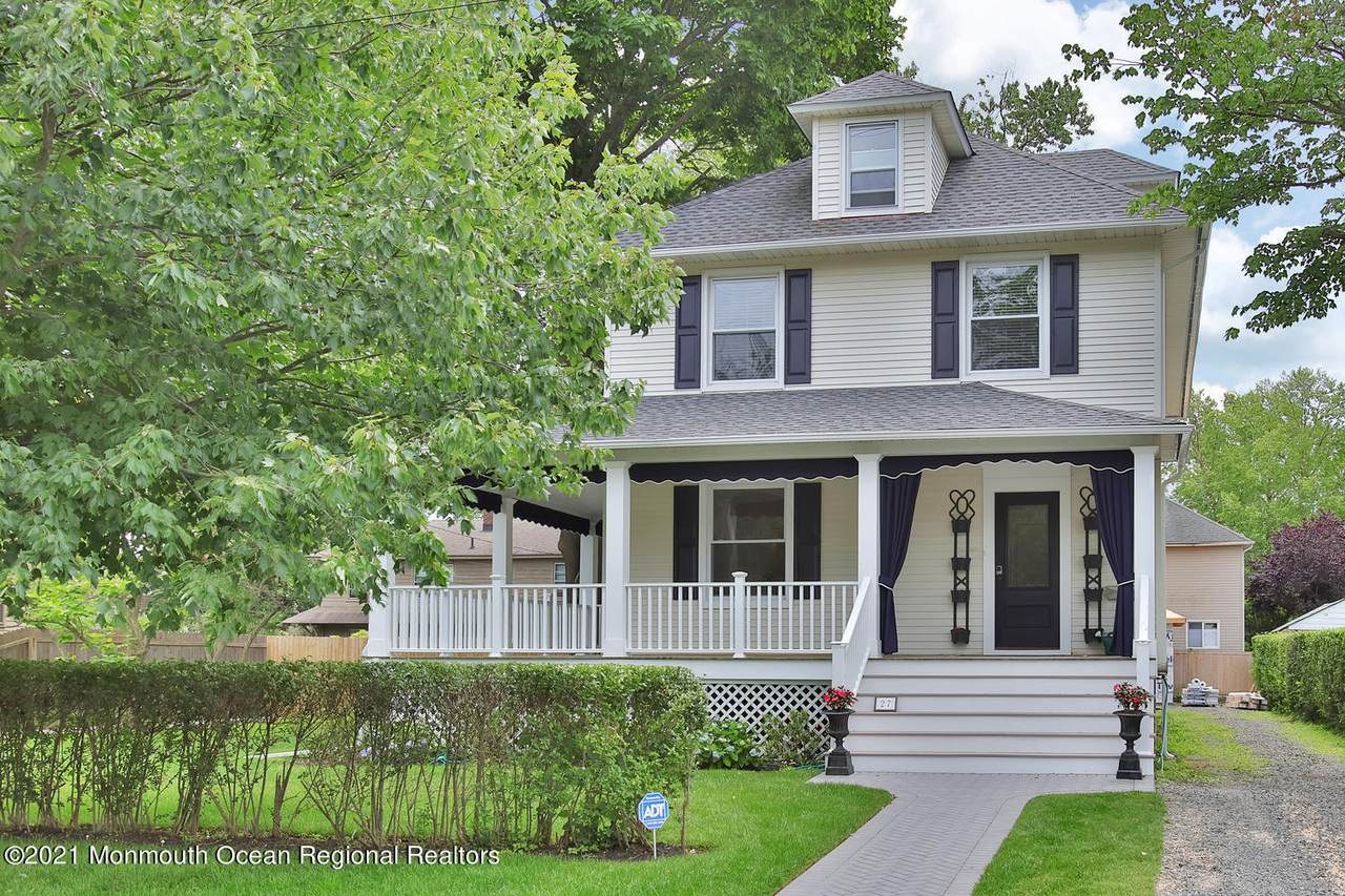 27 Lincoln Avenue - Photo 1