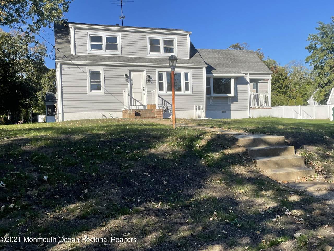 321 Fairfield Avenue - Photo 1