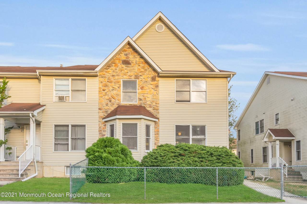 23 Kletsk Hill Road - Photo 1