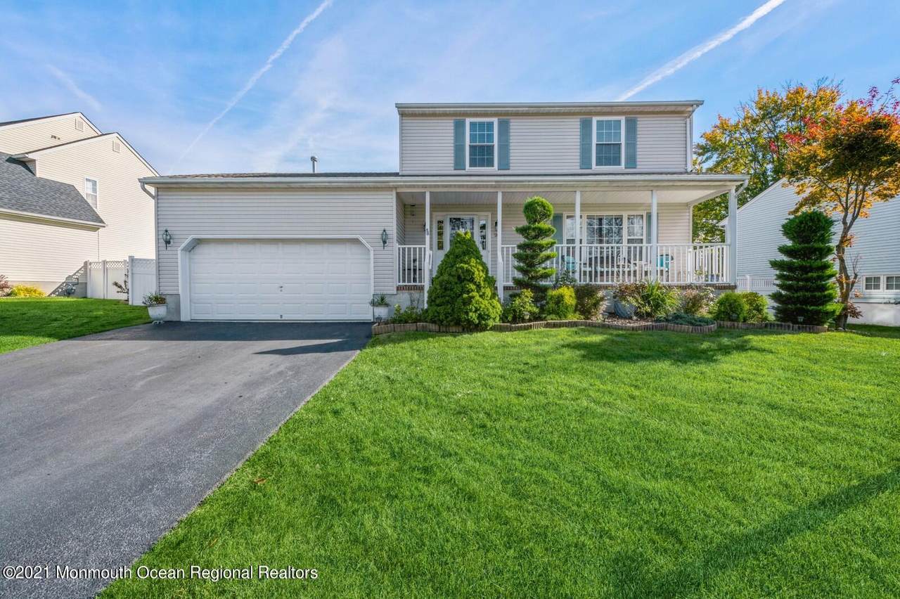 26 Kentucky Drive - Photo 1