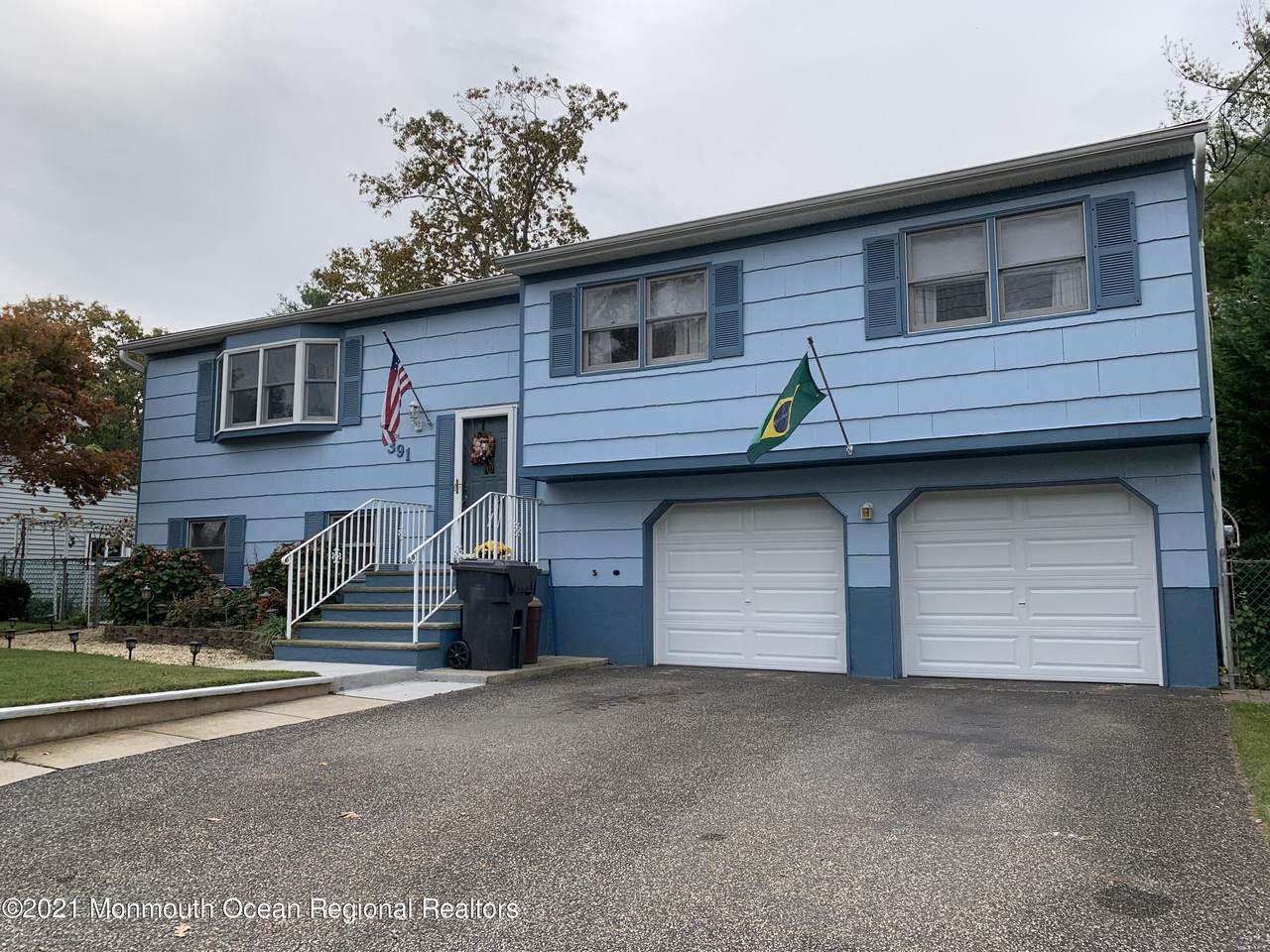 391 Tennessee Drive - Photo 1