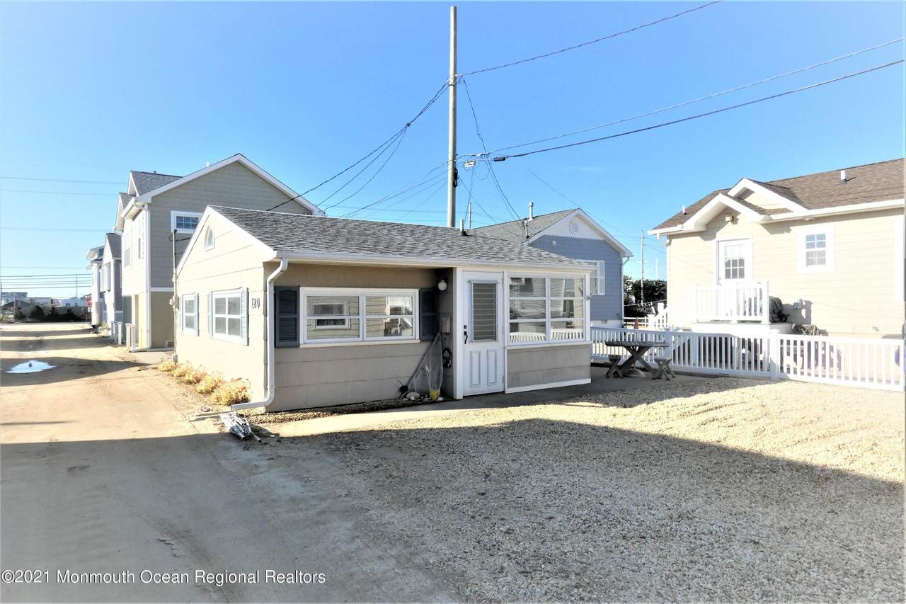120 Crane Way - Photo 1